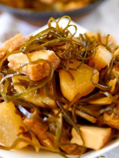 大根・厚揚げ・切り昆布の煮物-レシピのメイン写真