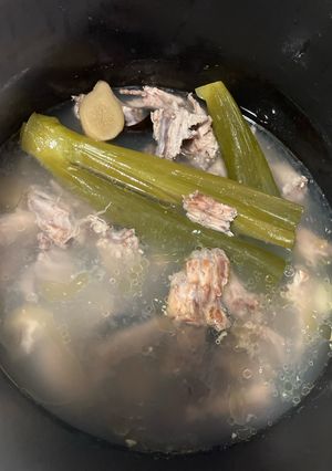 鶏ガラ出汁スープ-レシピのメイン写真
