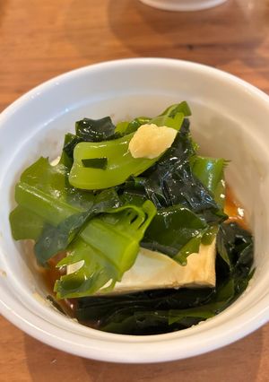 レンジで◎ワカメと湯豆腐の胡麻ポンがけ-レシピのメイン写真