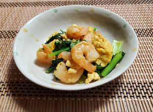 海老と小松菜の牡蠣だし醤油カレー風味炒め-レシピのメイン写真