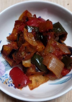 電子レンジ調理でお手軽、野菜のトマト煮-レシピのメイン写真