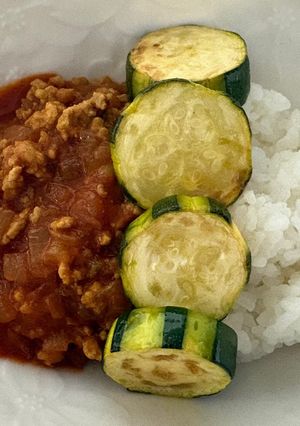 トマトジュースで作るキーマカレー-レシピのメイン写真