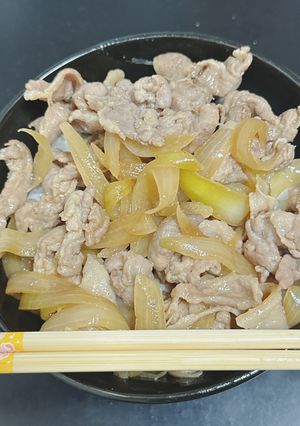 豚こまの照りマヨ炒め(丼にもできるョ❣️)-レシピのメイン写真