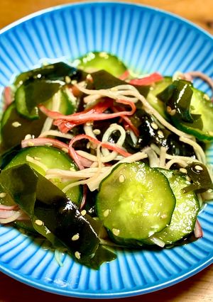 簡単！きゅうりとワカメカニカマ の酢の物-レシピのメイン写真