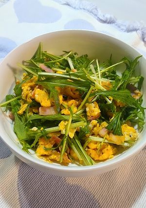 水菜とたまごとベーコンのサラダ-レシピのメイン写真