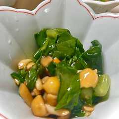 รูปของ つるむらさきとナメコの料亭風