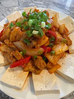 韓国豚肉キムチ炒め豆腐のせ-レシピのメイン写真