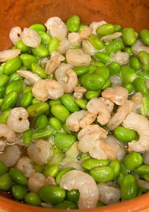 冷凍食材で簡単♪エビと枝豆のアヒージョ-レシピのメイン写真