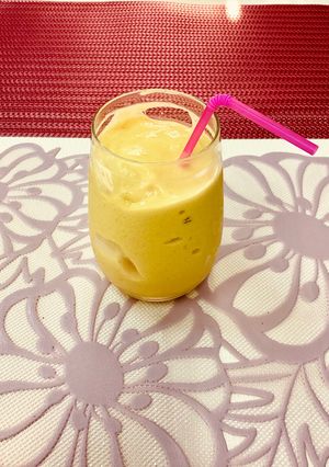 マンゴーのココナッツミルクスムージー！-レシピのメイン写真
