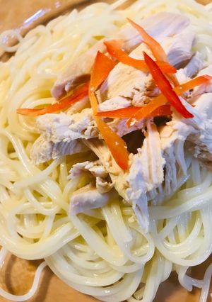 冷製麺●塩茹でチキンの冷や麦-レシピのメイン写真