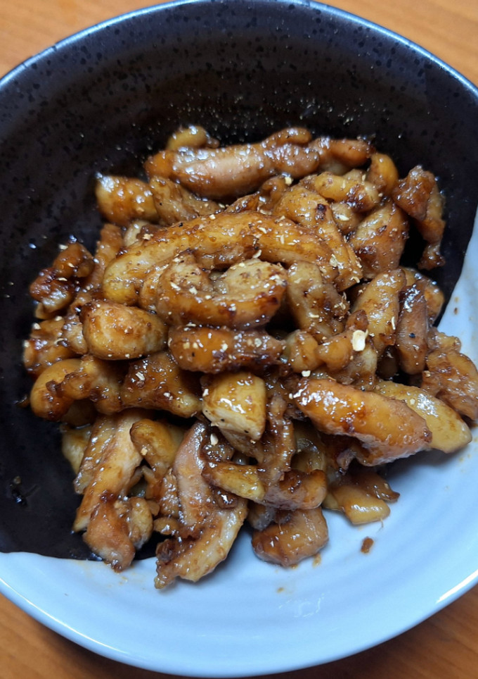 細切り鶏皮炒め-レシピのメイン写真