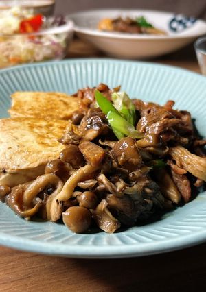 秋の味覚たっぷり肉豆腐-レシピのメイン写真