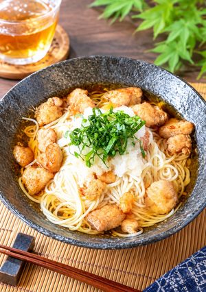 残った刺身がごちそうに♪刺身の竜田揚げそうめん-レシピのメイン写真