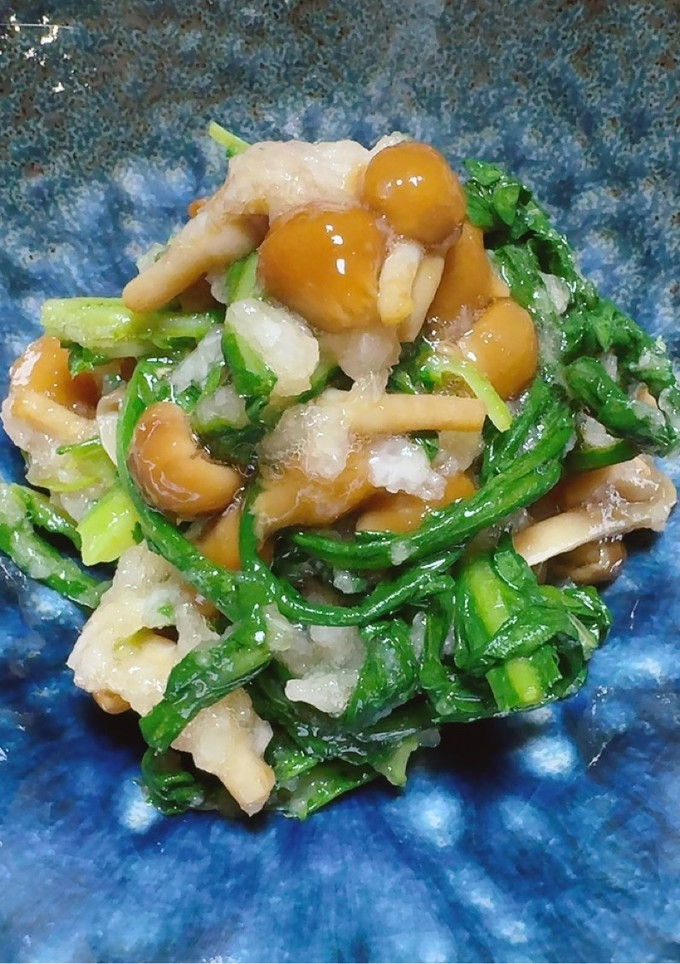 春菊となめこのみぞれ和え-レシピのメイン写真
