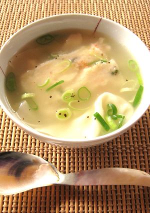 ワンタン天ぷら餅雑煮-レシピのメイン写真