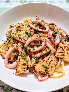簡単ランチ!タケノコとイカのパスタ-レシピのメイン写真