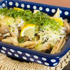 รูปของ レンジで5分！鶏むね肉のねぎ塩レモン蒸し