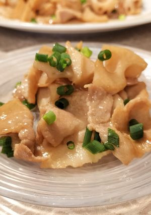 ワンパンで薄切り豚肉とれんこんの甘辛炒め-レシピのメイン写真