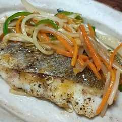 A picture of 鱈の野菜甘酢あんかけ.