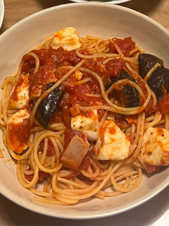 モッツレラチーズと揚げなすのトマトパスタ-レシピのメイン写真