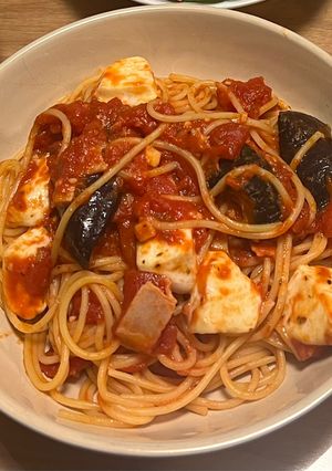 モッツレラチーズと揚げなすのトマトパスタ-レシピのメイン写真