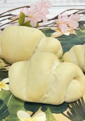 ふわっふわの至福💕白いバターロールパン-レシピのメイン写真