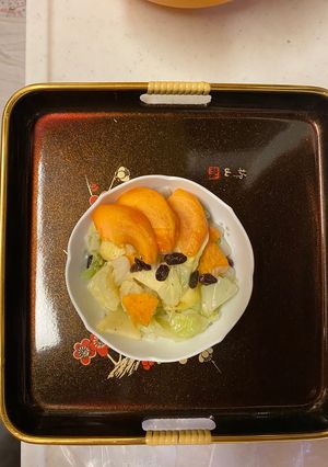 キャベツと林檎と柿とレーズンのサラダ-レシピのメイン写真