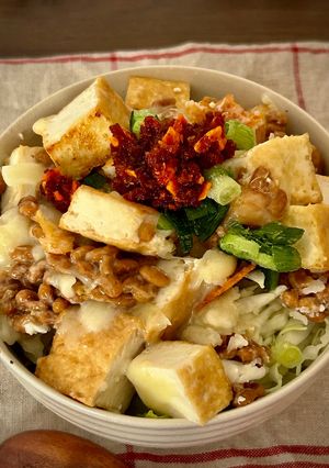 とろ〜り！厚揚げ納豆チーズ丼-レシピのメイン写真