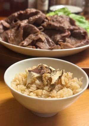 松茸ごはんと和牛の焼きしゃぶ-レシピのメイン写真