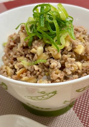 生姜入り豚そぼろ丼♪-レシピのメイン写真