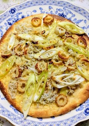 簡単ランチ！シラス竹輪長ネギの和風ピザ-レシピのメイン写真