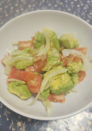 アボカドとトマトの簡単サラダ🥗-レシピのメイン写真