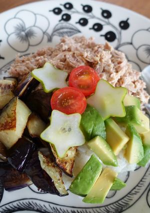 ツナとナスとアボガドの3色丼⭐︎-レシピのメイン写真