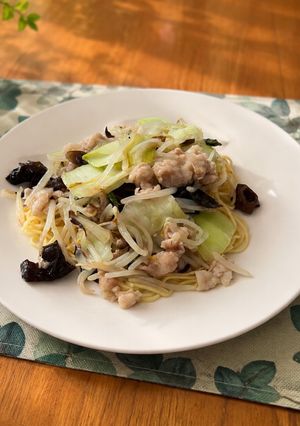具だくさん☆野菜とキクラゲ炒めの中華麺☆-レシピのメイン写真