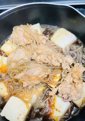 豚肉と豆腐としらたきだけのすき焼き風-レシピのメイン写真