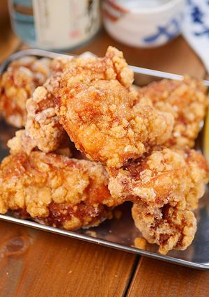 行列の唐揚げ屋☆皮がうまい🤭鶏のから揚げ-レシピのメイン写真