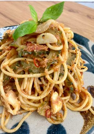 ゴーヤーとツナのトマト缶パスタ-レシピのメイン写真