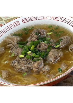 牛すじの醤油ラーメン★動画あり★-レシピのメイン写真