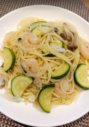 えびとズッキーニの和風オイルパスタ-レシピのメイン写真