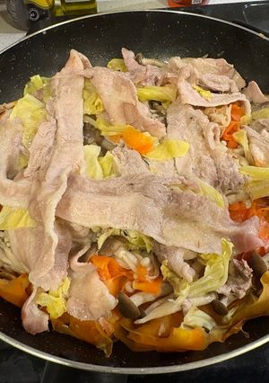 豚バラと野菜きのこの限界突破ドーム蒸し-レシピのメイン写真