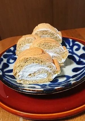紅茶葉入り米粉ロールケーキ-レシピのメイン写真
