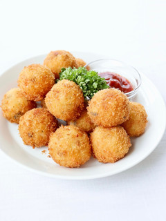 チーズとキノコの旨味【ライスコロッケ】-レシピのメイン写真