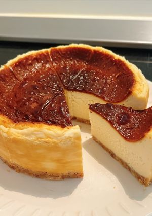 クルミ入り🐾濃厚ベイクドチーズケーキ-レシピのメイン写真