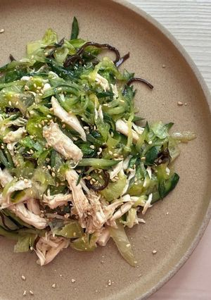 鶏ささみとレタスのおつまみ塩昆布和え-レシピのメイン写真