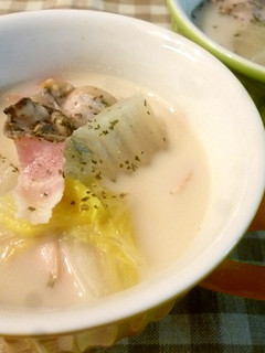 白菜の甘みたっぷり♪豆乳味噌スープ-レシピのメイン写真