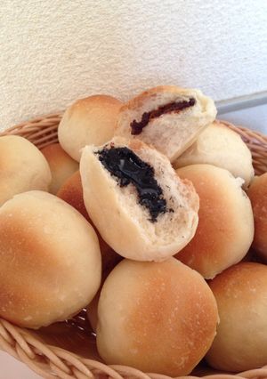 薄力粉で黒ごまクリームパン&チョコパン-レシピのメイン写真