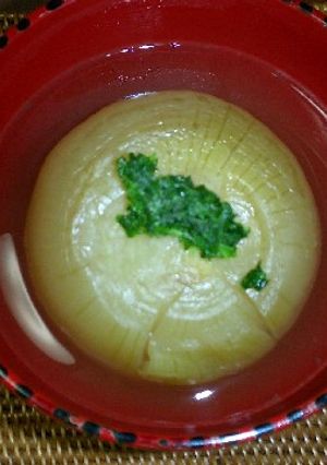 タマネギ丸々１個のスープ＾＾-レシピのメイン写真