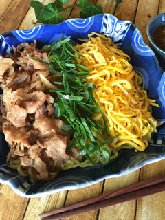 甘辛豚こまと錦糸卵の瓦そば風*つけ麺-レシピのメイン写真