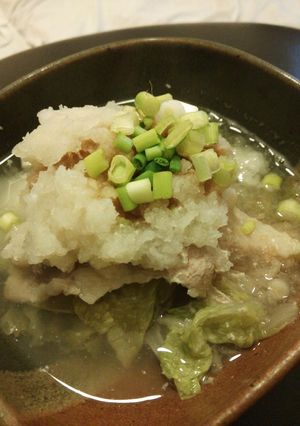 風邪をぶっ飛ばす！大根おろしみぞれ鍋-レシピのメイン写真