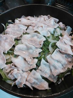 簡単♪美味しい♪豚肉とモヤシ蒸し-レシピのメイン写真